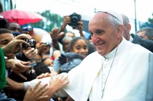 Five Things Evangelicals Will Cheer in Pope Francis' Plan to Change the Catholic Church