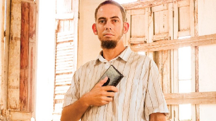 Cuba Case Study: Bonhoeffer-Inspired Pastor Arrested After Blogs, Tweets, and D.C. Trip Cuba Case Study: Bonhoeffer-Inspired Pastor Arrested After Blogs, Tweets, and D.C. Trip