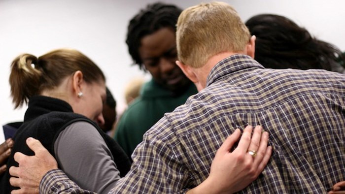 Still Learning on Sundays: Community as a Gospel Apologetic Still Learning on Sundays: Community as a Gospel Apologetic