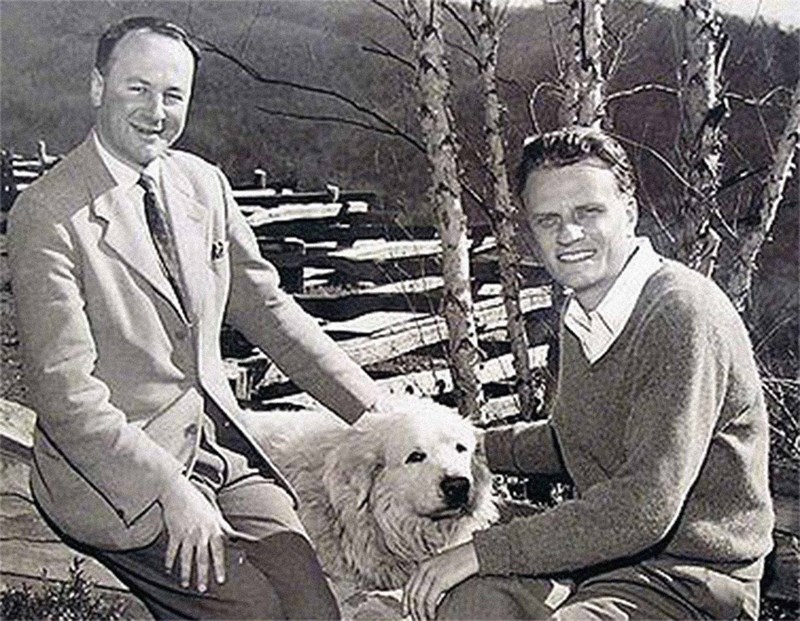 Walking Together to Glory