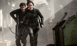 Jennifer Lawrence and Liam Hemsworth in 'The Hunger Games: Mockingjay - Part 1'