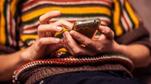 Make New Friends, Keep Texting the Old Make New Friends, Keep Texting the Old