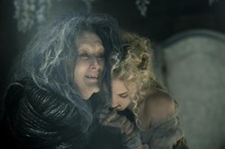Meryl Streep and Mackenzie Mauzy in 'Into the Woods'