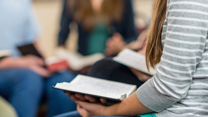 3 Ways to Kill Your Sermon-Based Small Groups 3 Ways to Kill Your Sermon-Based Small Groups