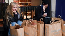 Teaching Teenagers to Manage Invisible Money Teaching Teenagers to Manage Invisible Money