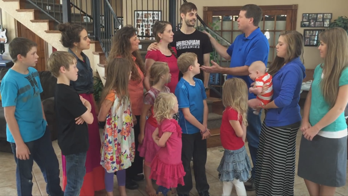 '19 Kids and Canceled': TLC Cans Duggar Reality TV Show '19 Kids and Canceled': TLC Cans Duggar Reality TV Show