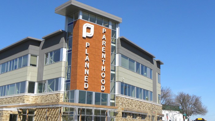 Federal Officials Warn States Not to Defund Planned Parenthood