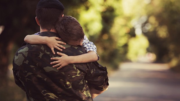 6 Ways to Encourage Military Families