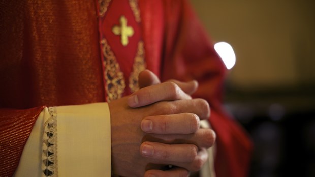 Evangelicals and Catholics: Let's Celebrate Our Similarities