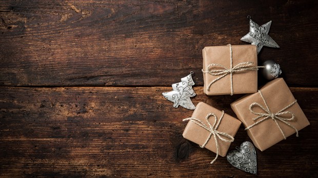 Three Ways to Simplify Advent Three Ways to Simplify Advent