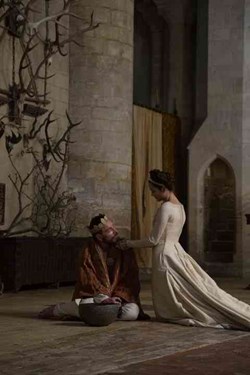 Michael Fassbender and Marion Cotillard in 'Macbeth'