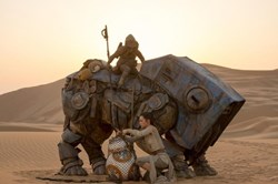 Kiran Shah and Daisy Ridley in 'Star Wars: The Force Awakens'