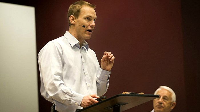 Southern Baptists Lose Almost 1,000 Missionaries as IMB Cuts Costs Southern Baptists Lose Almost 1,000 Missionaries as IMB Cuts Costs