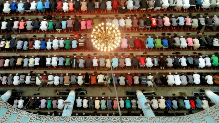 Despite ISIS Attacks, Muslim Country Declines to Drop Islam as Official Religion Despite ISIS Attacks, Muslim Country Declines to Drop Islam as Official Religion