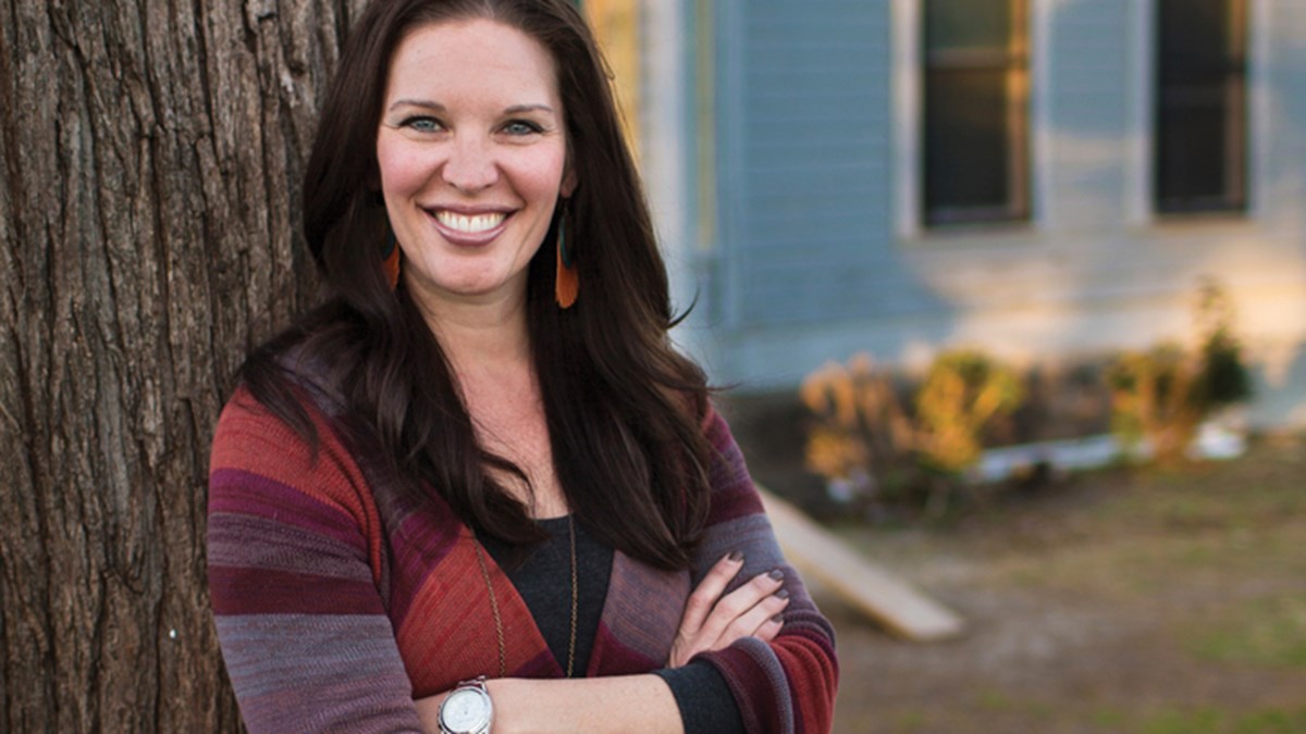 What Jen Hatmaker Gets Right about Christian Love... Christianity Today