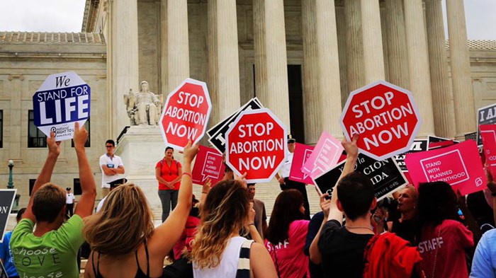 Texas Can’t Keep Women from Abortion Clinics