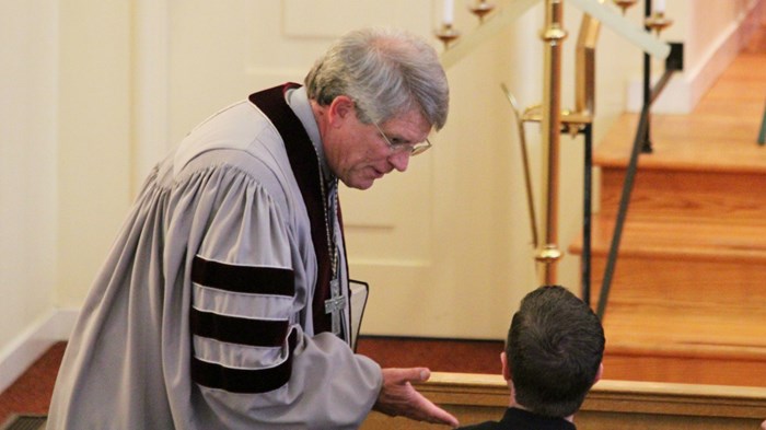 Clergy Working Fewer Hours, Getting Paid More