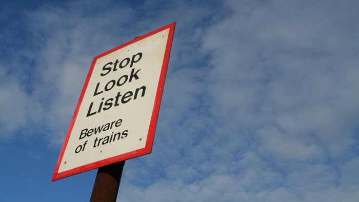 A Visitor's Crash Course in Unspoken Church Rules A Visitor's Crash Course in Unspoken Church Rules
