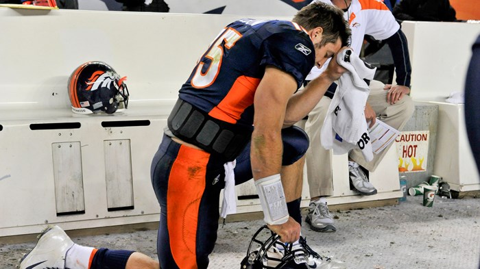 Ten Christian Athletes Who Were Tebowing Before Tebow