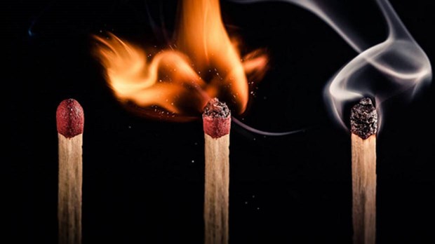 The Astonishing Power of Small Churches: Fan the Flame The Astonishing Power of Small Churches: Fan the Flame
