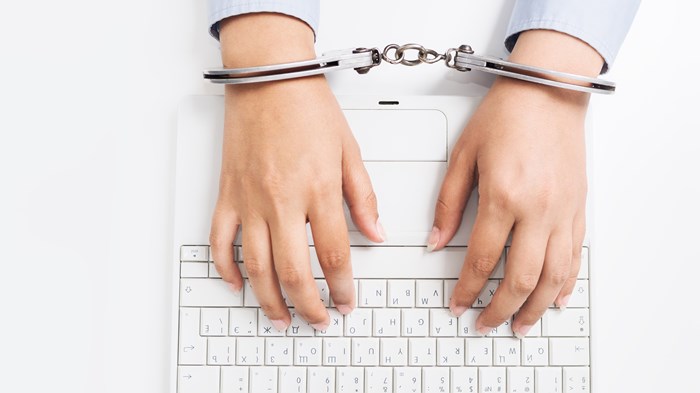 France Punishes Pro-Life Websites for False Advertising France Punishes Pro-Life Websites for False Advertising