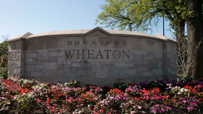 How to Welcome New Neighbors and Invite Them to Church at the Same Time