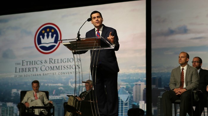ERLC Defends Russell Moore, Who Apologizes for His Role in Trump Divide