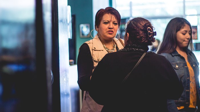 El ministerio de mujeres no es sólo para "hermanas" El ministerio de mujeres no es sólo para "hermanas"