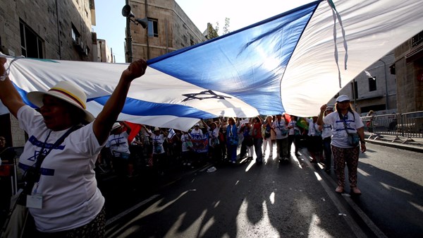 On Israel, Most Hispanic Christians Are Ambivalent
