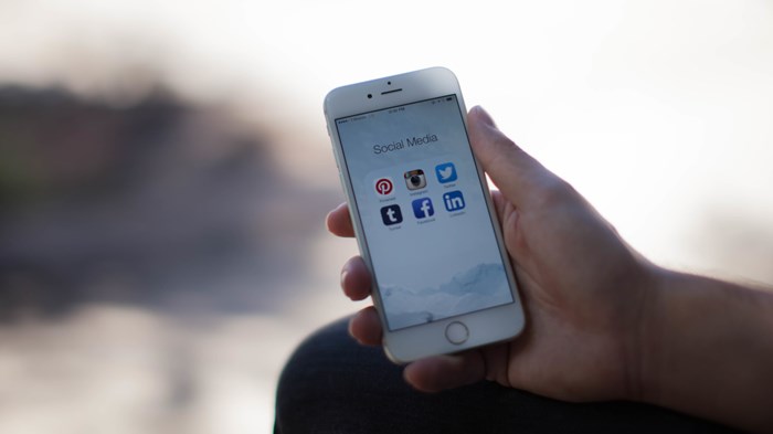 Siete cosas que cada pastor debe saber acerca de los medios de comunicación social y sitios web. Siete cosas que cada pastor debe saber acerca de los medios de comunicación social y sitios web.