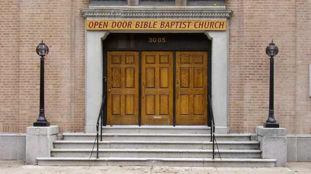 Is A Successful Small Church An Oxymoron? 