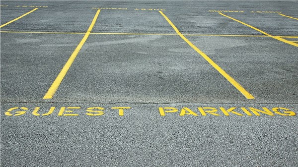 6 Dos and Don’ts for Welcoming Church Guests 6 Dos and Don’ts for Welcoming Church Guests