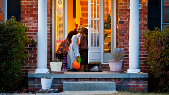 Leverage Halloween to Love Your Neighbors Leverage Halloween to Love Your Neighbors