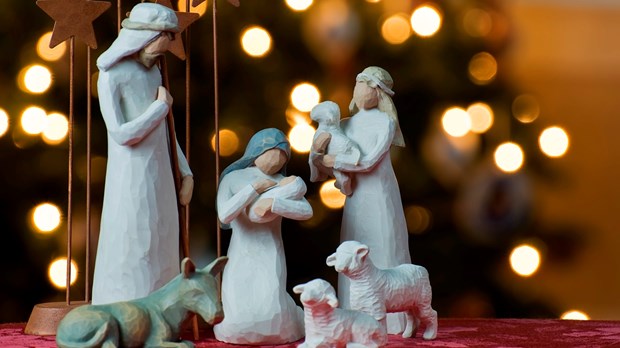 4 Ways Your Church Can Help People Simplify Christmas