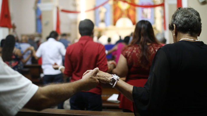 Puerto Rico: 3,000 Churches Damaged, Fewer Christians Left to Rebuild