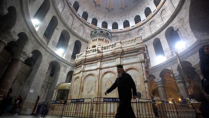 Jerusalem Christians Unite ... to Close Church of the Holy Sepulchre