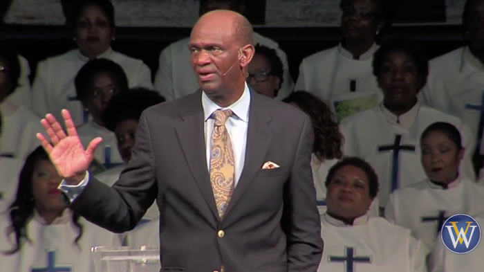 On Easter, Megachurch Backs Pastor Indicted for $3.5 Million Fraud