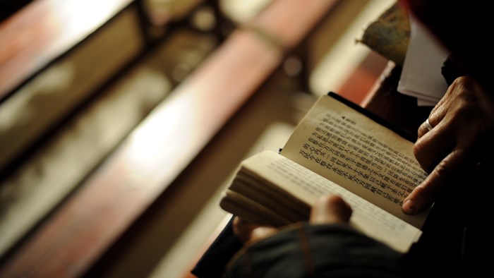 China Bans Bibles from Online Sellers Like Amazon China Bans Bibles from Online Sellers Like Amazon