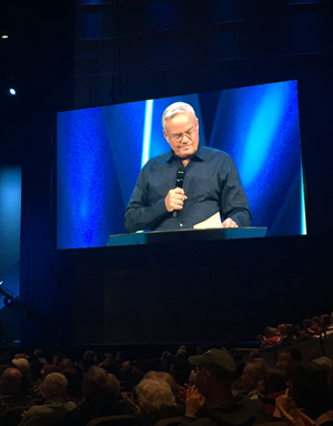 Hybels announces his decision to step down. Hybels announces his decision to step down.