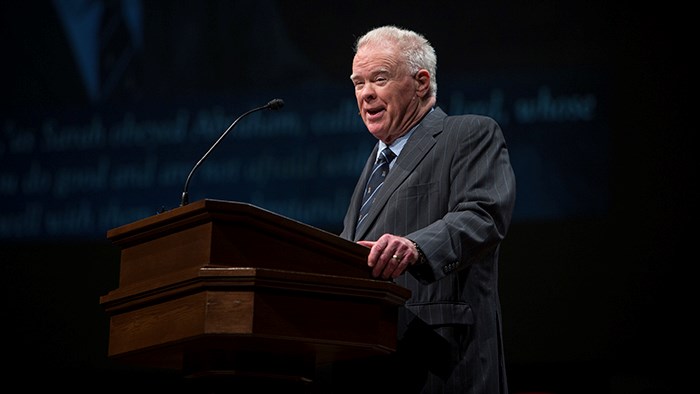 Paige Patterson Apologizes ‘Especially to Women’