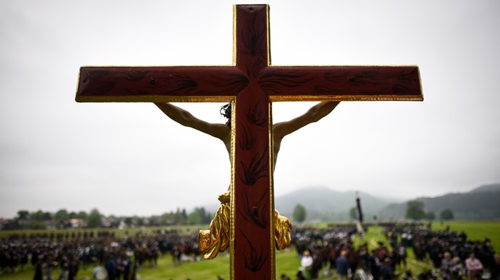 Bavaria Requires Crosses on All Public Buildings. Church Leaders Disagree.