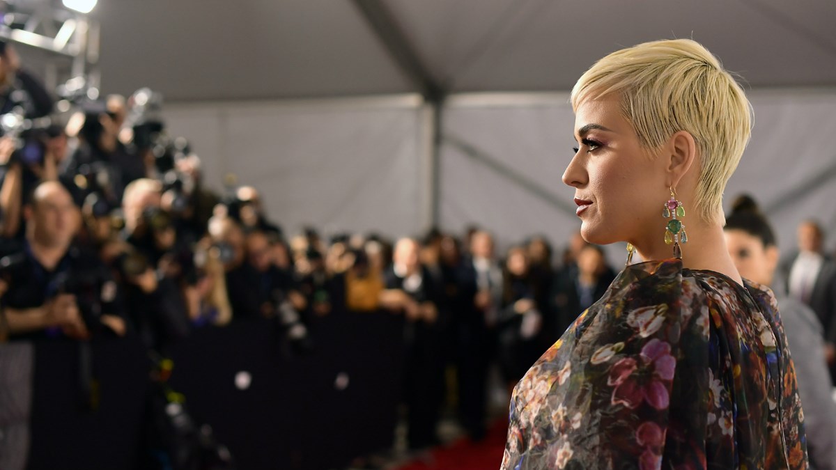 Katy Perry's 'Dark Horse' Prevails Over Christian Rapper's...... | News & Reporting - Vimarsana News